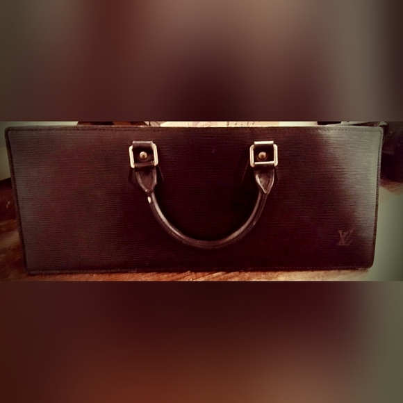 Louis Vuitton Vintage Bag - Picture 1 of 9